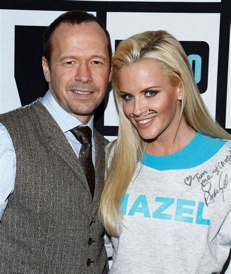 Jenny McCarthy and Donnie Wahlberg's Relationship Timeline.